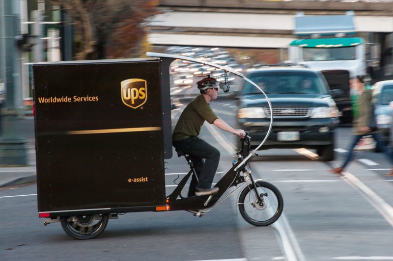 ups delivery cargo bike